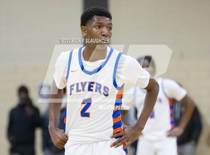 Thumbnail 1 in East St. Louis vs. Hillcrest(Midwest Showdown Shootout@ Ritenour) photogallery.