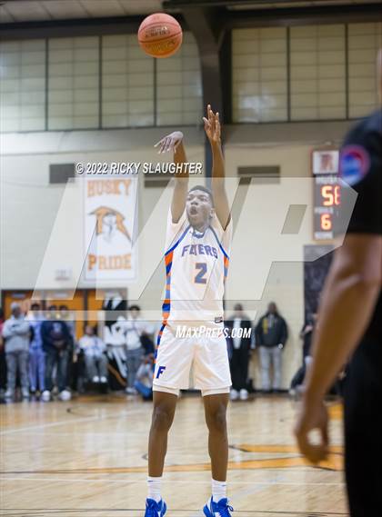 Thumbnail 1 in East St. Louis vs. Hillcrest(Midwest Showdown Shootout@ Ritenour) photogallery.