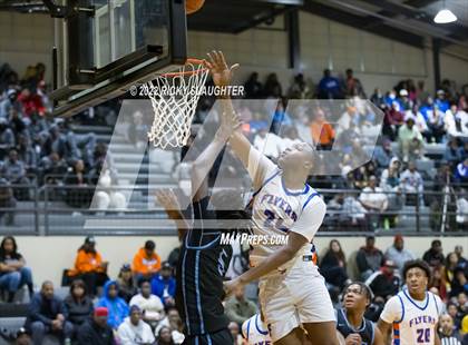 Thumbnail 1 in East St. Louis vs. Hillcrest(Midwest Showdown Shootout@ Ritenour) photogallery.