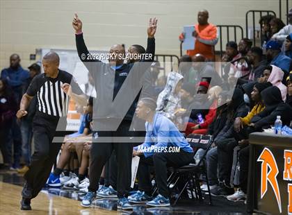 Thumbnail 2 in East St. Louis vs. Hillcrest(Midwest Showdown Shootout@ Ritenour) photogallery.