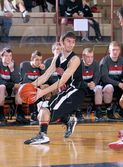 Thumbnail 1 in Bradford vs Punxsutawney (PIAA District IX AAA Final) photogallery.