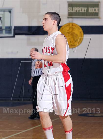 Thumbnail 3 in Bradford vs Punxsutawney (PIAA District IX AAA Final) photogallery.