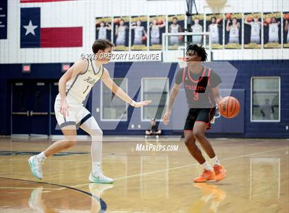 Thumbnail 1 in Trinity vs Keller photogallery.