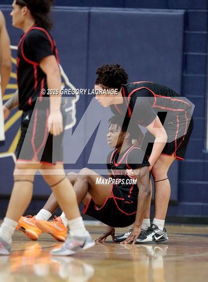 Thumbnail 2 in Trinity vs Keller photogallery.