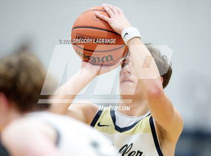 Thumbnail 3 in Trinity vs Keller photogallery.