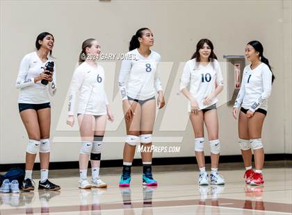 Thumbnail 2 in Vista del Lago @ Whitney photogallery.