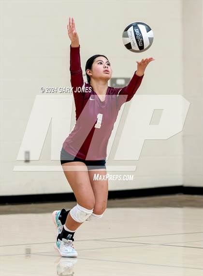Thumbnail 2 in Vista del Lago @ Whitney photogallery.