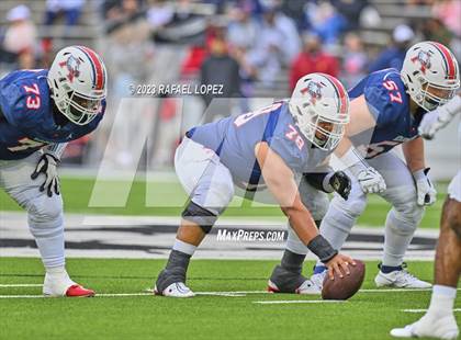 Thumbnail 2 in North Shore vs. Atascocita (UIL Football 6A D1 Quarterfinal) photogallery.