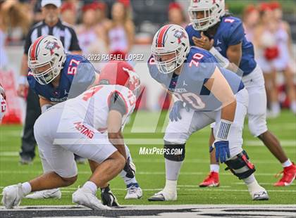 Thumbnail 2 in North Shore vs. Atascocita (UIL Football 6A D1 Quarterfinal) photogallery.