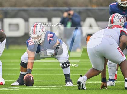 Thumbnail 3 in North Shore vs. Atascocita (UIL Football 6A D1 Quarterfinal) photogallery.