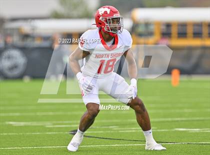 Thumbnail 1 in North Shore vs. Atascocita (UIL Football 6A D1 Quarterfinal) photogallery.