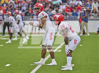 Thumbnail 1 in North Shore vs. Atascocita (UIL Football 6A D1 Quarterfinal) photogallery.