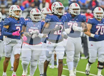Thumbnail 3 in North Shore vs. Atascocita (UIL Football 6A D1 Quarterfinal) photogallery.