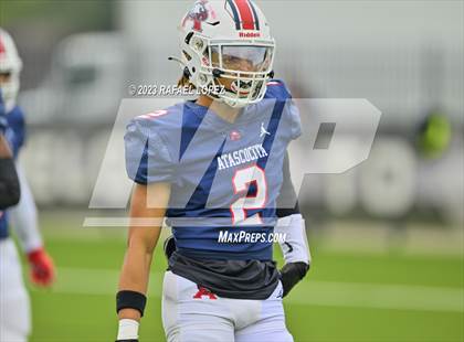 Thumbnail 3 in North Shore vs. Atascocita (UIL Football 6A D1 Quarterfinal) photogallery.