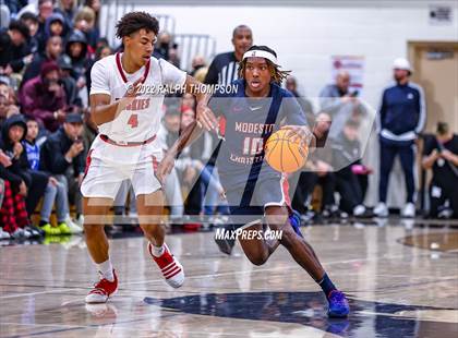 Thumbnail 1 in Centennial vs Modesto Christian (Proving Grounds Showcase '22 @ Sheldon) photogallery.
