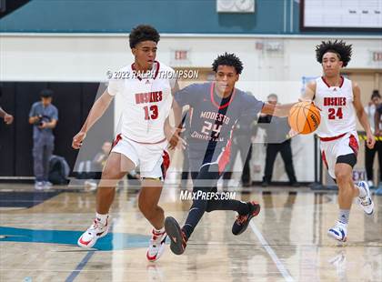 Thumbnail 3 in Centennial vs Modesto Christian (Proving Grounds Showcase '22 @ Sheldon) photogallery.
