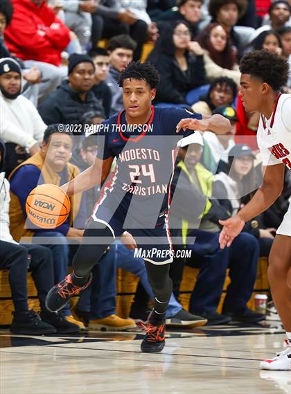 Thumbnail 2 in Centennial vs Modesto Christian (Proving Grounds Showcase '22 @ Sheldon) photogallery.