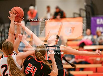 Thumbnail 1 in Cheyenne Wells vs. Elkhart photogallery.