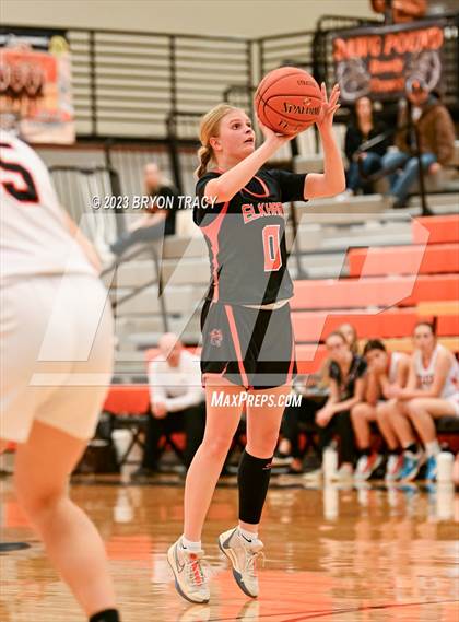 Thumbnail 2 in Cheyenne Wells vs. Elkhart photogallery.
