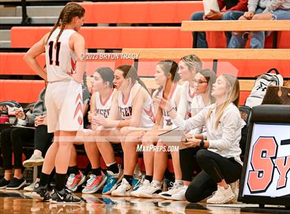 Thumbnail 3 in Cheyenne Wells vs. Elkhart photogallery.