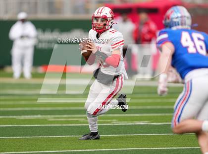 Thumbnail 3 in Westlake vs Katy UIL 6A D2 Semi-Final Playoff photogallery.