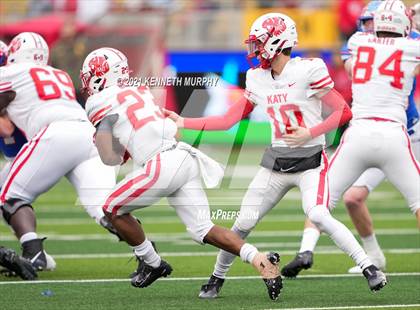 Thumbnail 3 in Westlake vs Katy UIL 6A D2 Semi-Final Playoff photogallery.