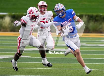 Thumbnail 2 in Westlake vs Katy UIL 6A D2 Semi-Final Playoff photogallery.