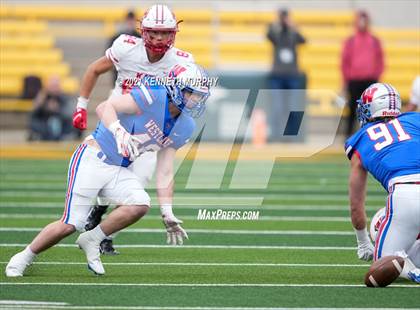 Thumbnail 2 in Westlake vs Katy UIL 6A D2 Semi-Final Playoff photogallery.