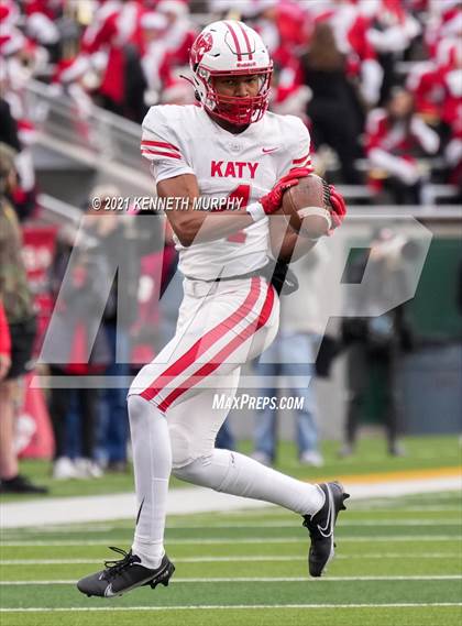 Thumbnail 2 in Westlake vs Katy UIL 6A D2 Semi-Final Playoff photogallery.