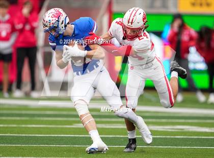 Thumbnail 1 in Westlake vs Katy UIL 6A D2 Semi-Final Playoff photogallery.