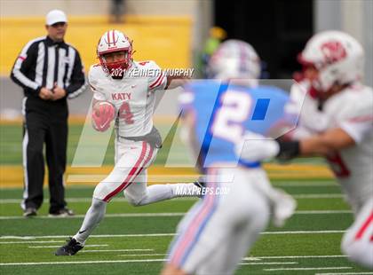 Thumbnail 3 in Westlake vs Katy UIL 6A D2 Semi-Final Playoff photogallery.