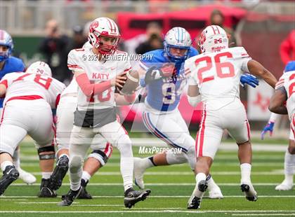 Thumbnail 3 in Westlake vs Katy UIL 6A D2 Semi-Final Playoff photogallery.
