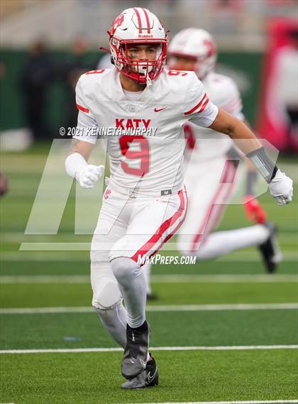 Thumbnail 3 in Westlake vs Katy UIL 6A D2 Semi-Final Playoff photogallery.