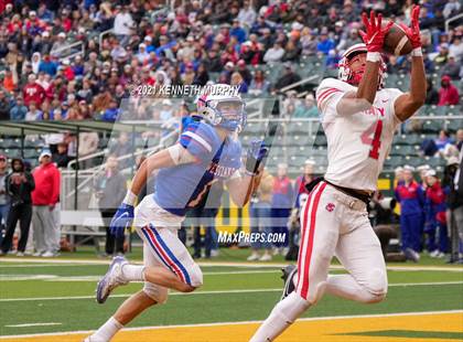 Thumbnail 2 in Westlake vs Katy UIL 6A D2 Semi-Final Playoff photogallery.
