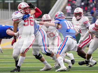 Thumbnail 2 in Westlake vs Katy UIL 6A D2 Semi-Final Playoff photogallery.