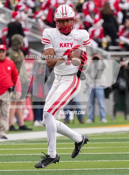 Thumbnail 3 in Westlake vs Katy UIL 6A D2 Semi-Final Playoff photogallery.