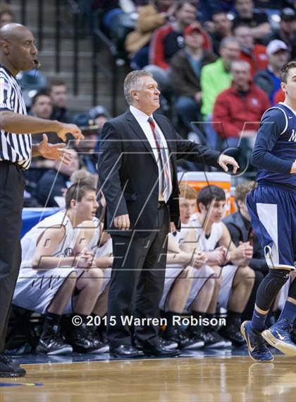 Thumbnail 2 in Marquette Catholic vs. Barr-Reeve (IHSAA 1A Final) photogallery.