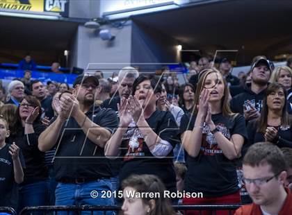 Thumbnail 3 in Marquette Catholic vs. Barr-Reeve (IHSAA 1A Final) photogallery.