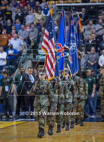 Thumbnail 2 in Marquette Catholic vs. Barr-Reeve (IHSAA 1A Final) photogallery.
