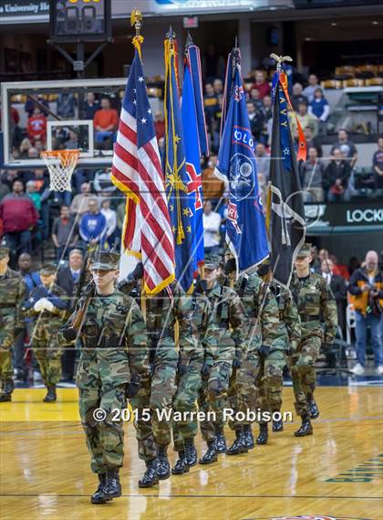 Thumbnail 3 in Marquette Catholic vs. Barr-Reeve (IHSAA 1A Final) photogallery.
