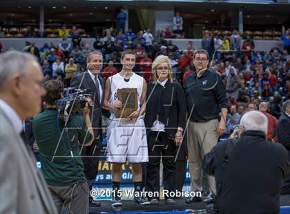Thumbnail 2 in Marquette Catholic vs. Barr-Reeve (IHSAA 1A Final) photogallery.