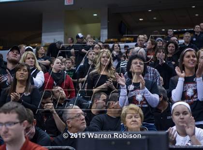 Thumbnail 2 in Marquette Catholic vs. Barr-Reeve (IHSAA 1A Final) photogallery.
