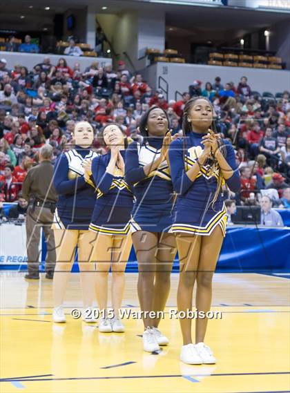Thumbnail 3 in Marquette Catholic vs. Barr-Reeve (IHSAA 1A Final) photogallery.