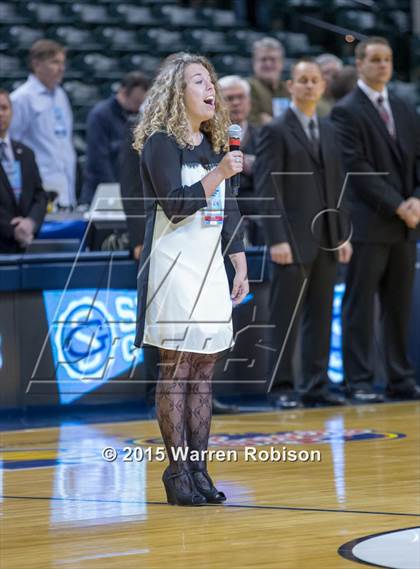 Thumbnail 3 in Marquette Catholic vs. Barr-Reeve (IHSAA 1A Final) photogallery.