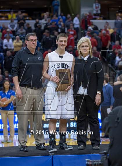 Thumbnail 3 in Marquette Catholic vs. Barr-Reeve (IHSAA 1A Final) photogallery.
