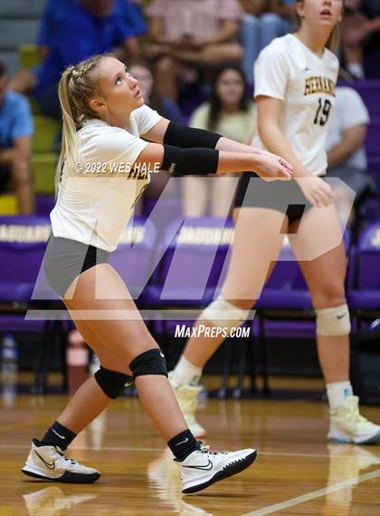 Thumbnail 3 in Hernando @ DeSoto Central photogallery.