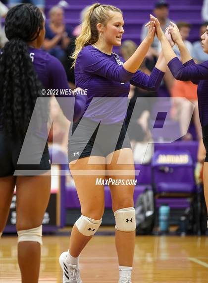 Thumbnail 1 in Hernando @ DeSoto Central photogallery.