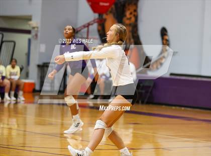 Thumbnail 2 in Hernando @ DeSoto Central photogallery.