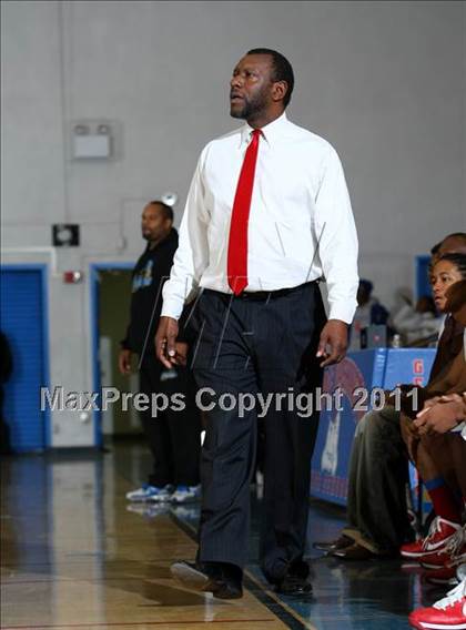 Thumbnail 1 in Washington Prep vs. Locke (CIF LACS Playoffs) photogallery.