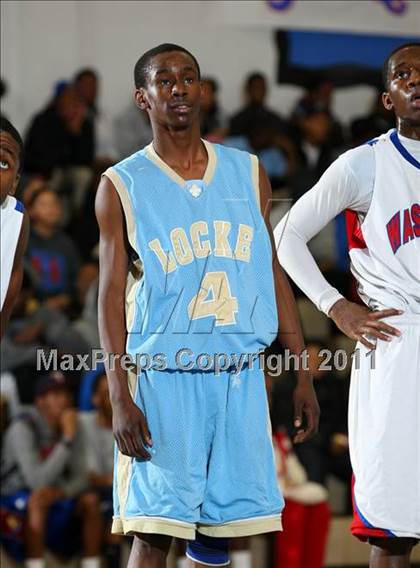 Thumbnail 1 in Washington Prep vs. Locke (CIF LACS Playoffs) photogallery.